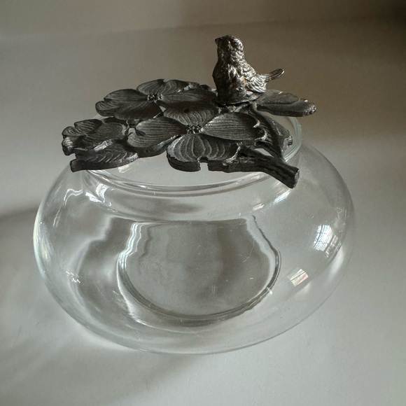 Potpourri dish ~4 in - Picture 2 of 3